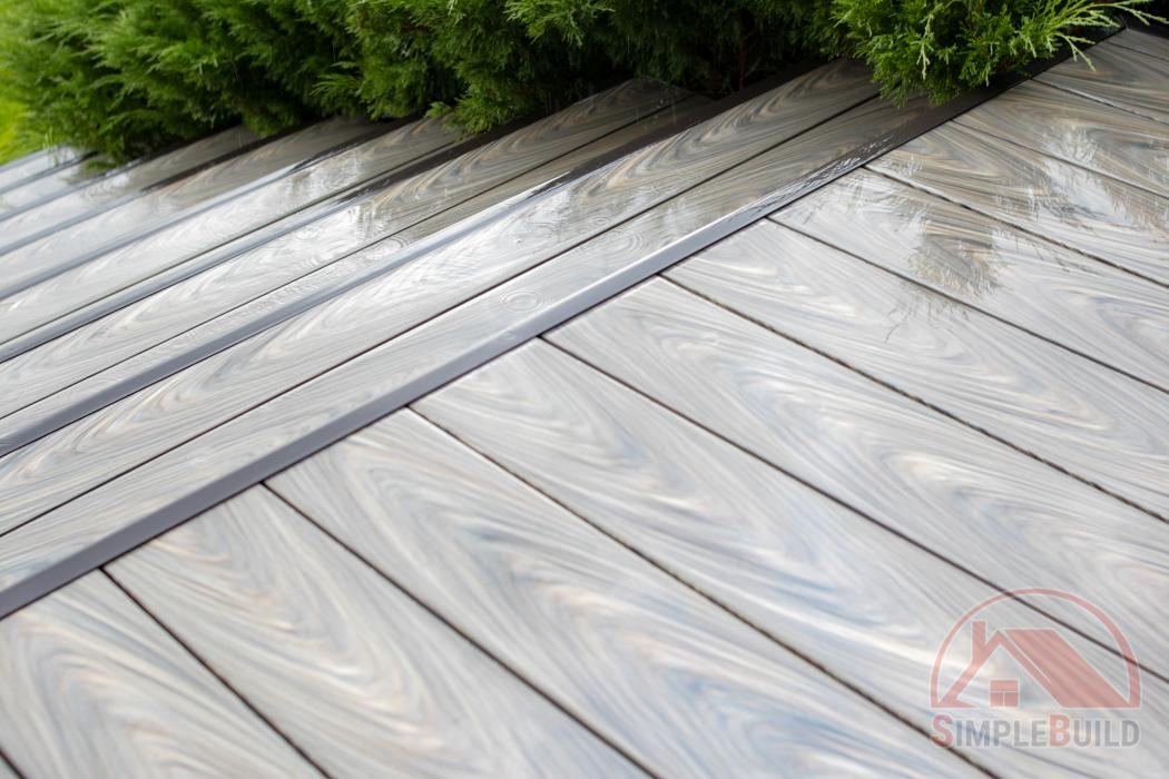 Декинг Lecole мультиколор яркий в роли ступеней