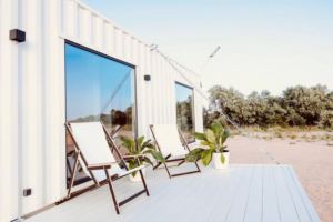 Террасная доска Lecole белая. Откидная терраса