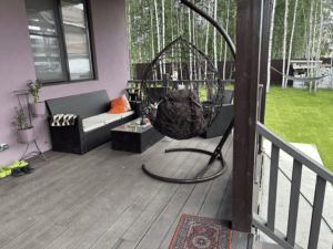 Декинг PolyWood NEO графит на террасе частного дома